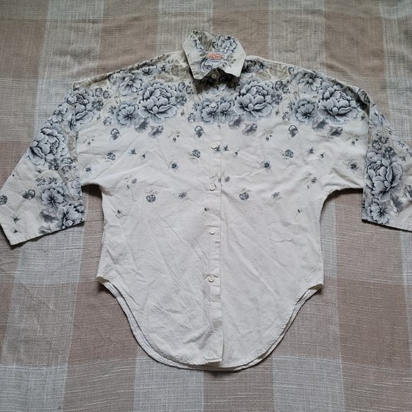 Vintage Floral Button Down - Picture 2 of 15